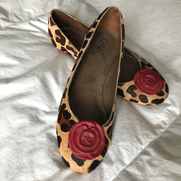 carlos santana flats